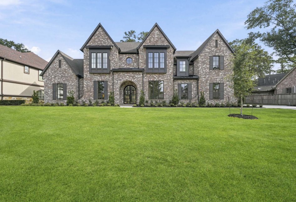 8310 Merlin Drive