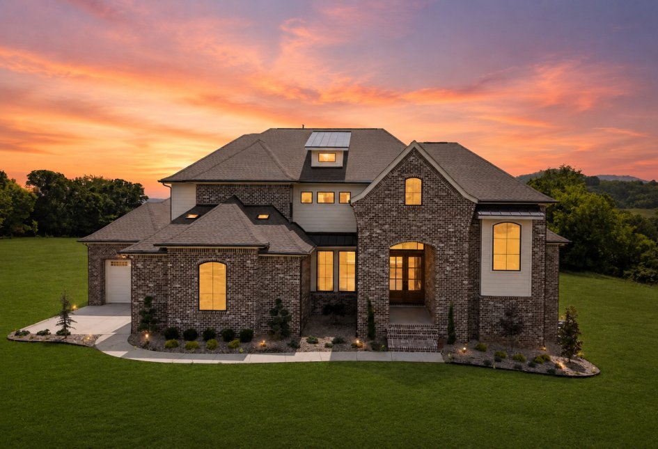 9593 Clovercroft