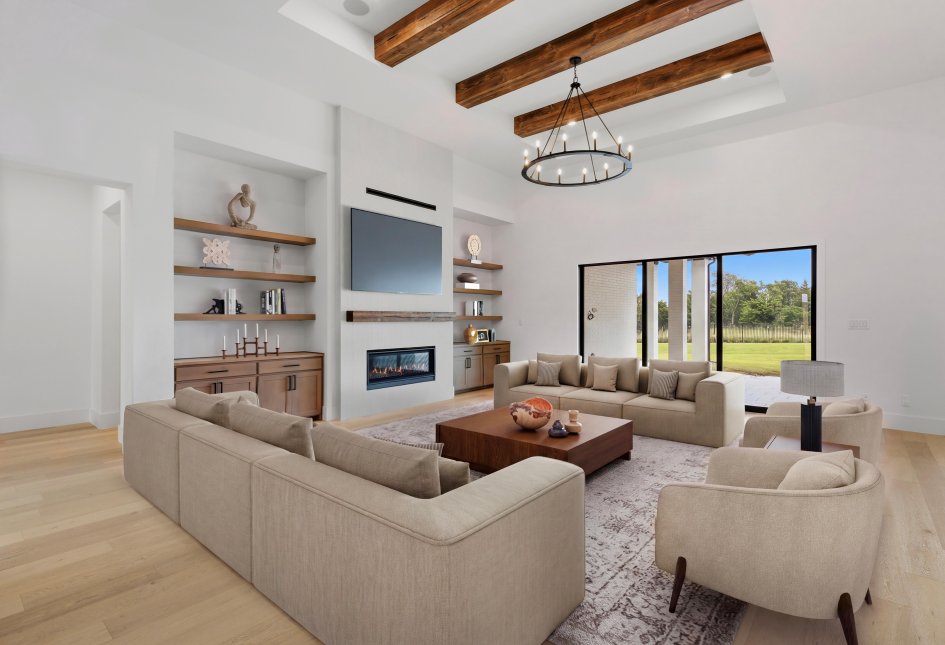 3820 Elsa Dr