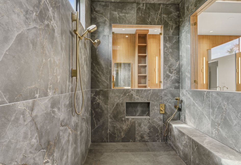 11010 stonegate ct