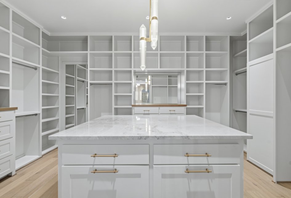 11010 stonegate ct