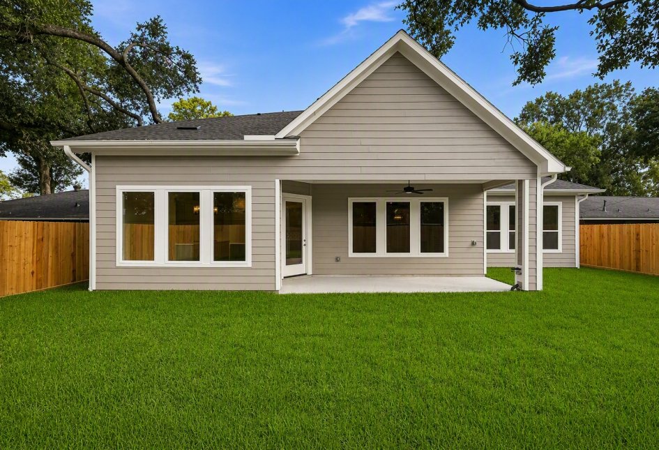 5109 Lido Lane
