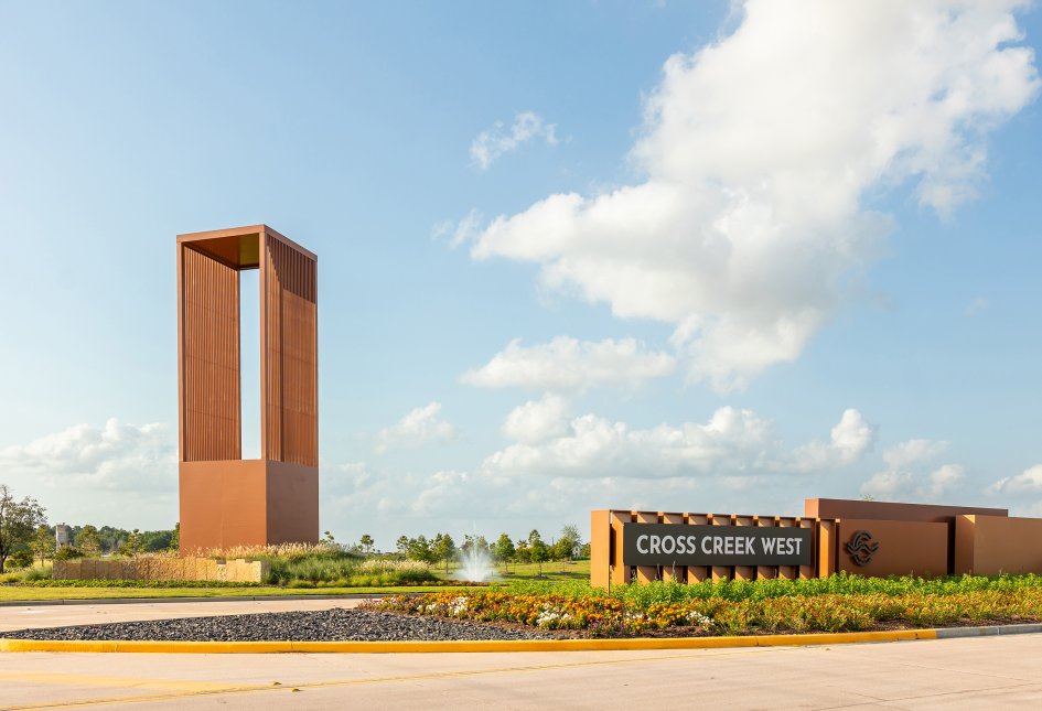 Cross Creek West
