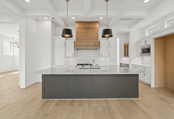 1115_potomac_drive