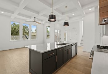 1115_potomac_drive