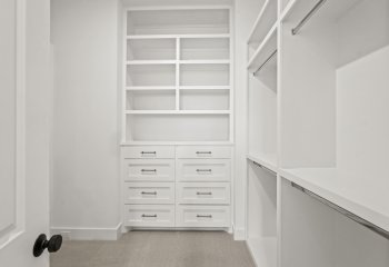 1115_potomac_drive