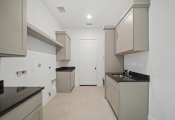 3306 Winterwood