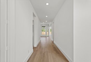 1827 Chantilly