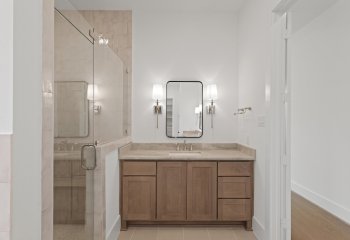 1827 Chantilly