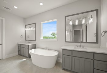 15012 Lakeline Green