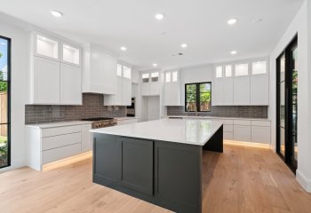 10444 Crittendon Drive