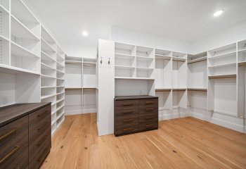 10444 Crittendon Drive