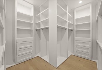 5223 Mimosa Drive