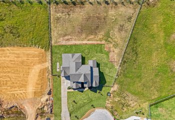 109 Bentwood