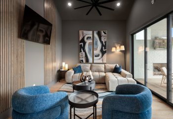 1095 Hamilton Dr - Model