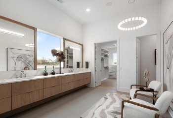 1095 Hamilton Dr - Model