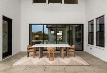 1095 Hamilton Dr - Model