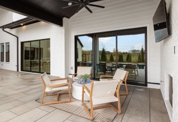 1095 Hamilton Dr - Model
