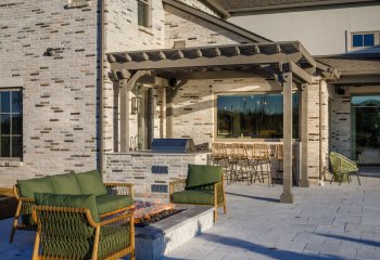 1202 Dean Meadow - Dean Farms Model