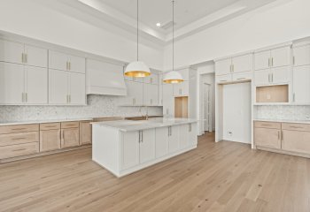 4210 Westgate