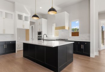 6236 Royal Lane