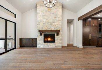 3120 Brookhollow