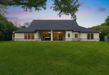 3120 Brookhollow