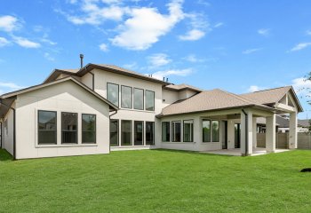 825 Stable Sands