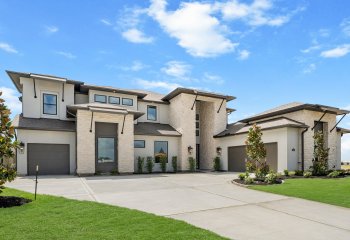 825 Stable Sands