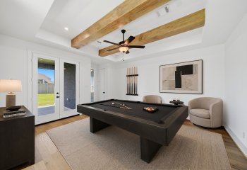 821 Stable Sands