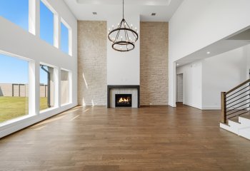825 Stable Sands