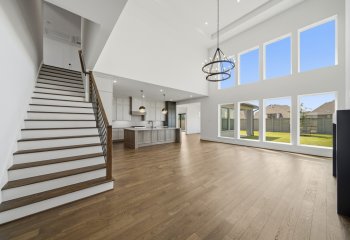 825 Stable Sands