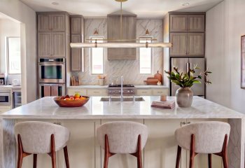 6729 Bluff Hollow