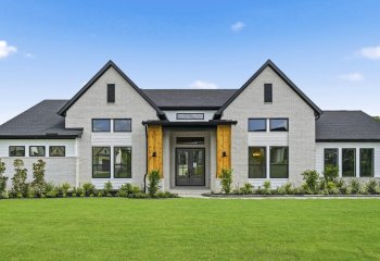 104 Bentwood