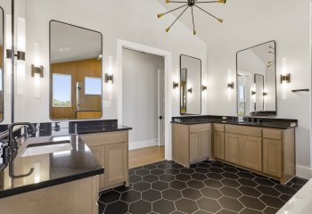 3810 Pandora Drive
