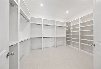 313 Chapel View