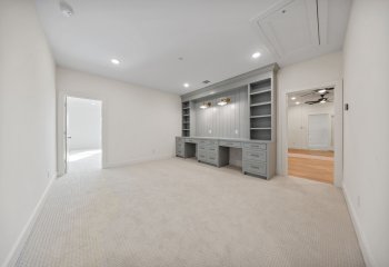 313 Chapel View