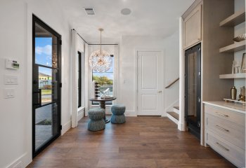 6729 Bluff Hollow