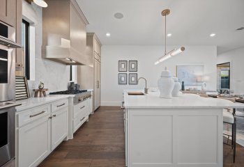 6729 Bluff Hollow
