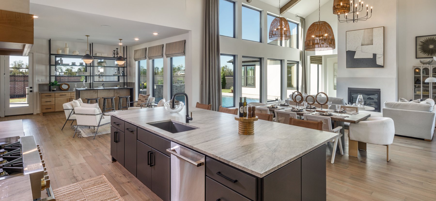 2015 Crown Lake - Sienna model