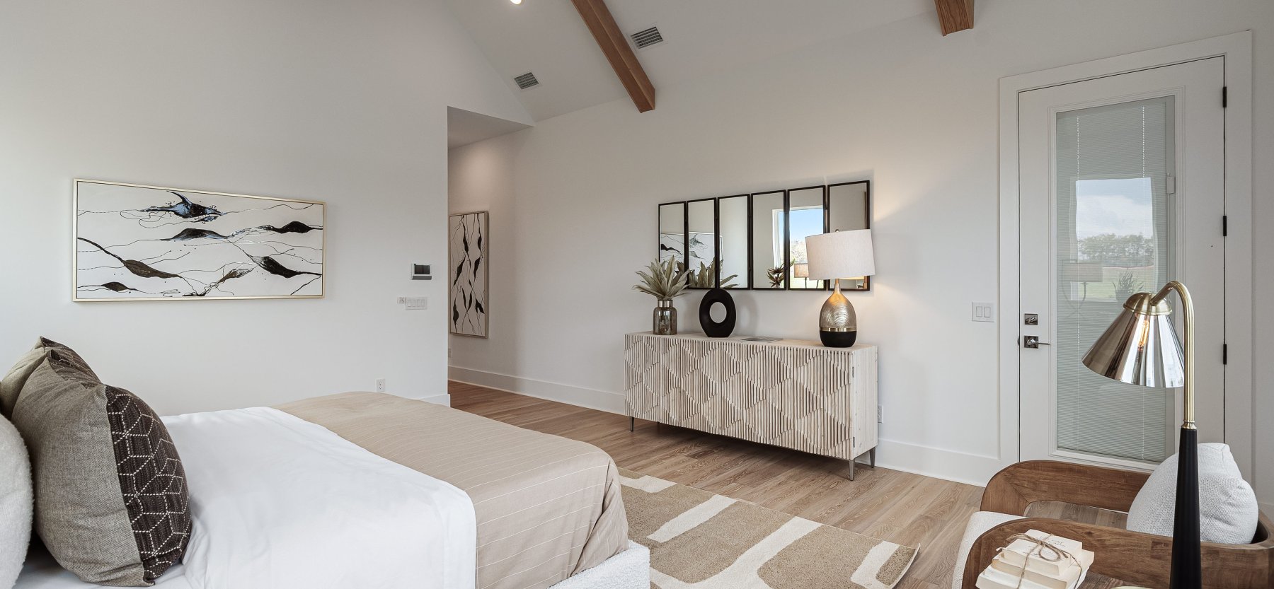 1095 Hamilton Dr - Model