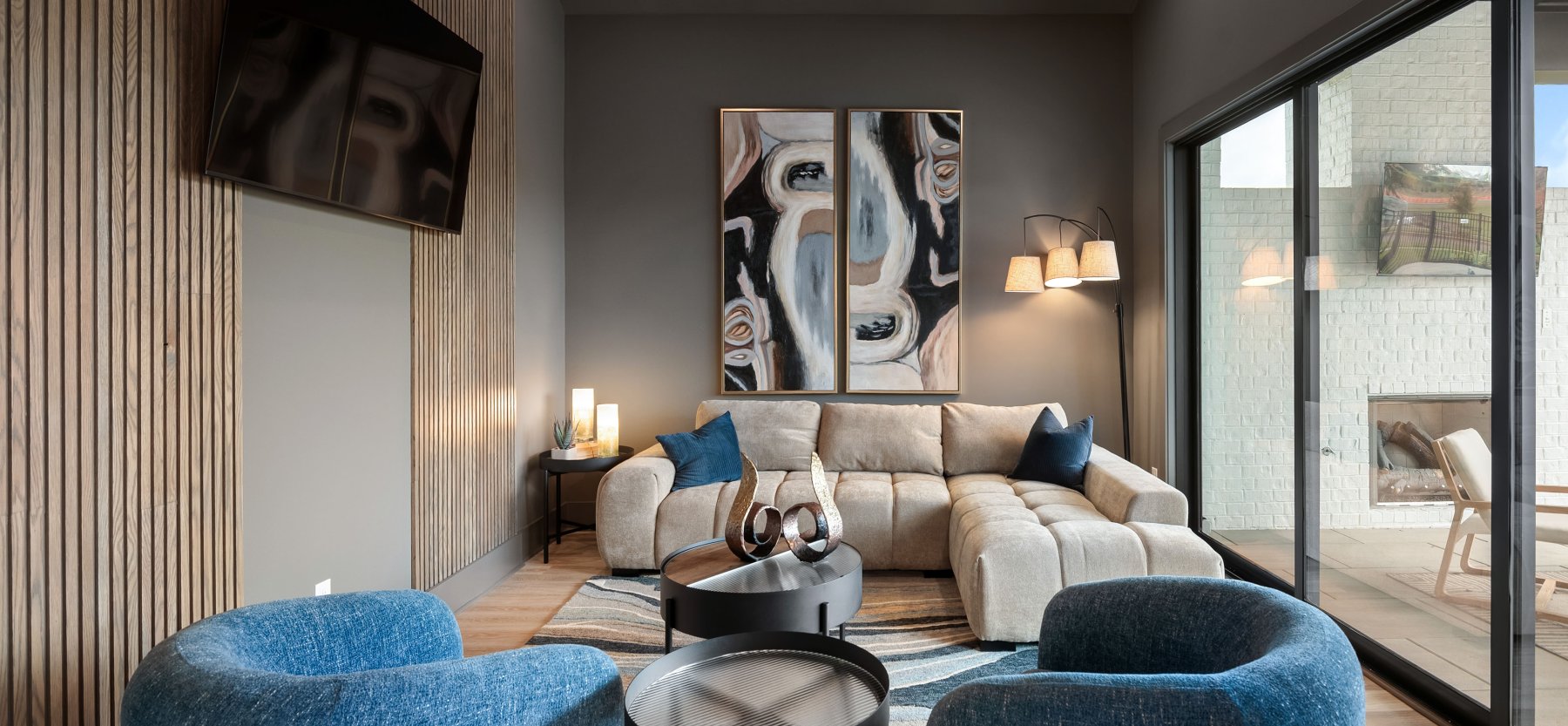 1095 Hamilton Dr - Model