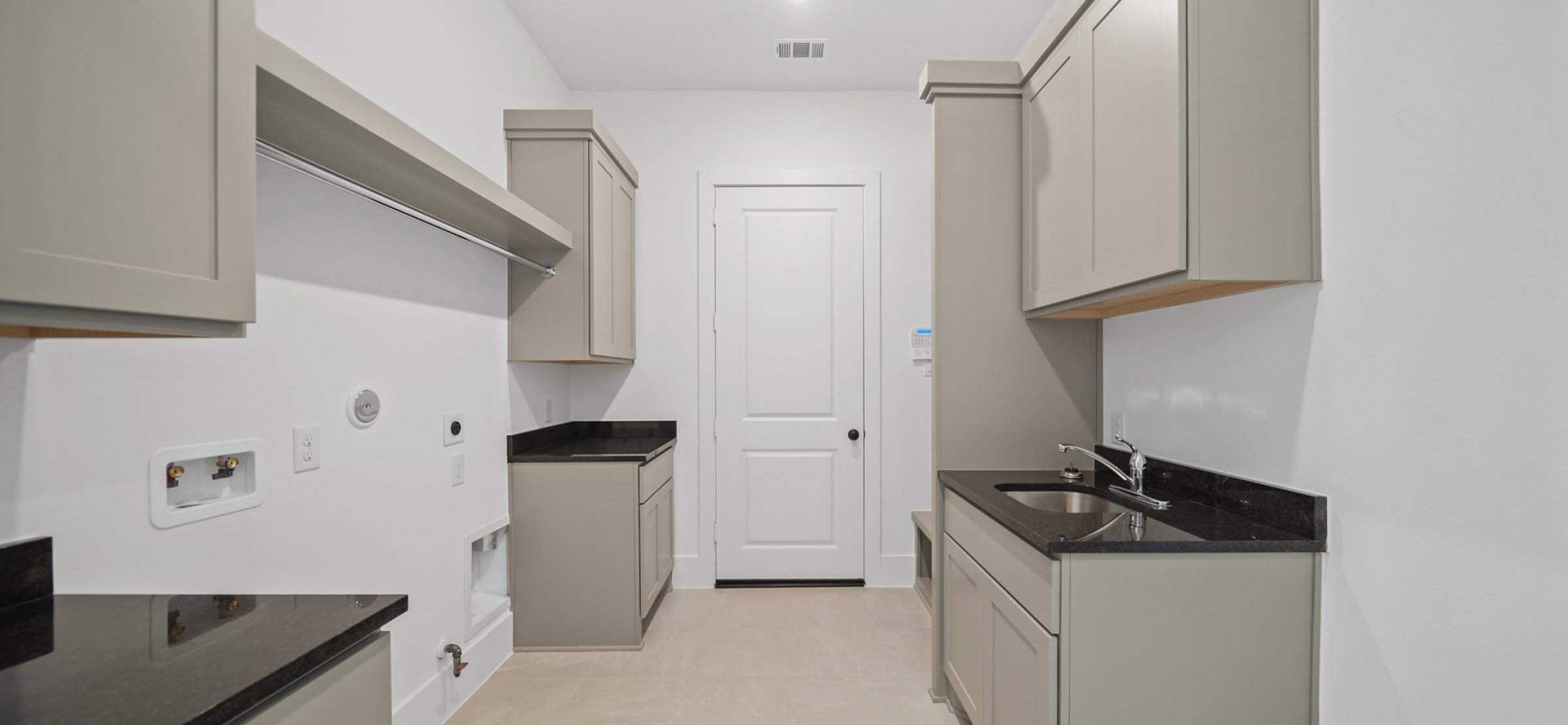 3306 Winterwood