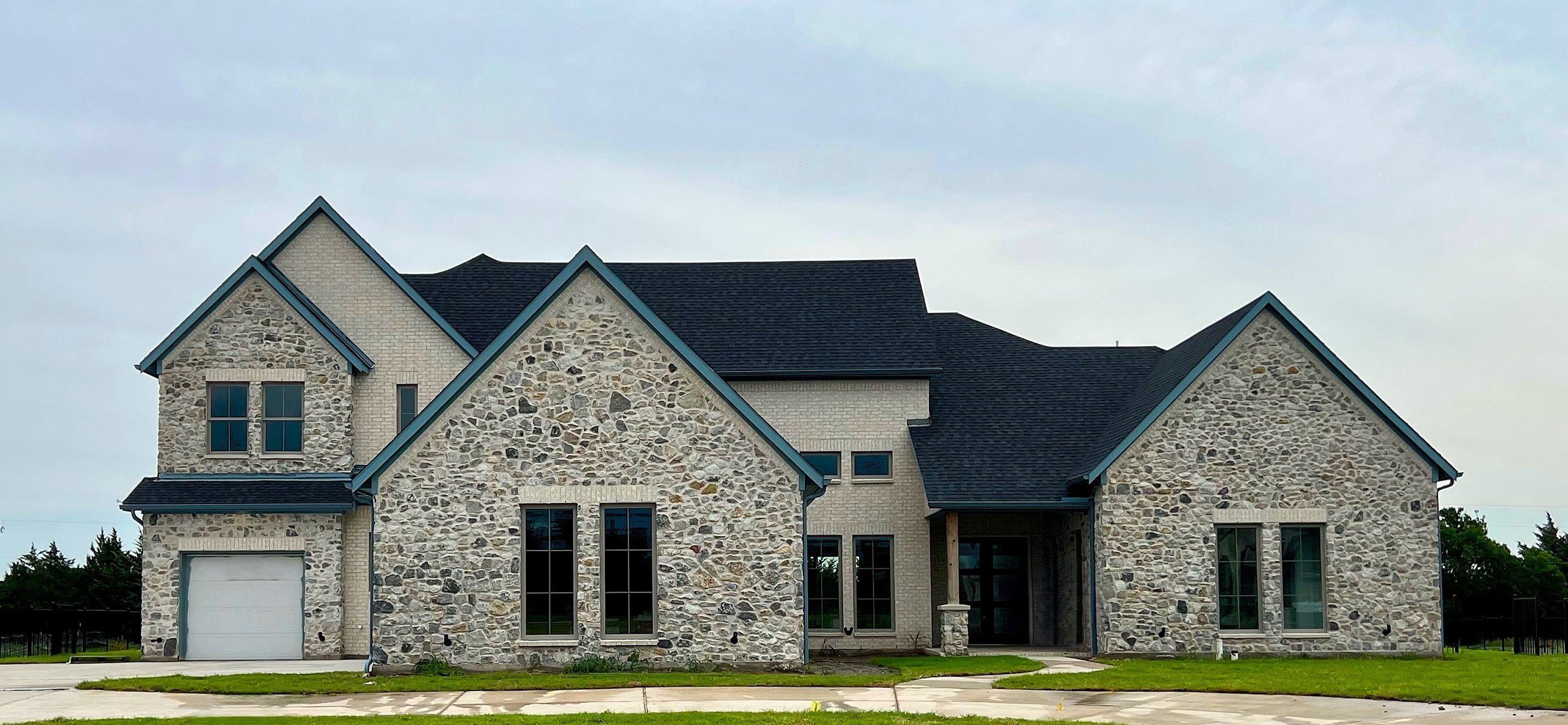 324 Chapel View