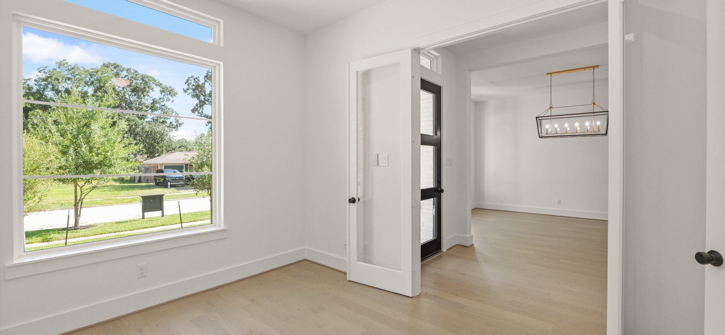 5223 Mimosa Drive
