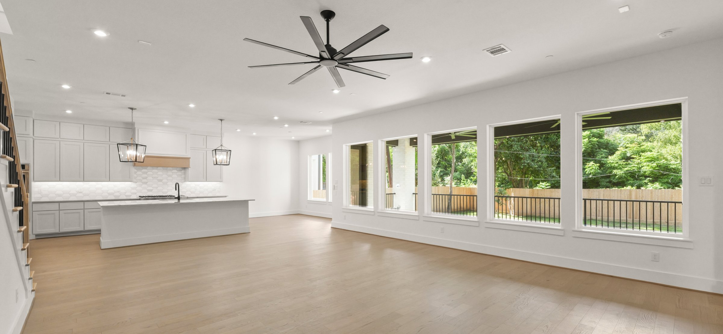 5223 Mimosa Drive