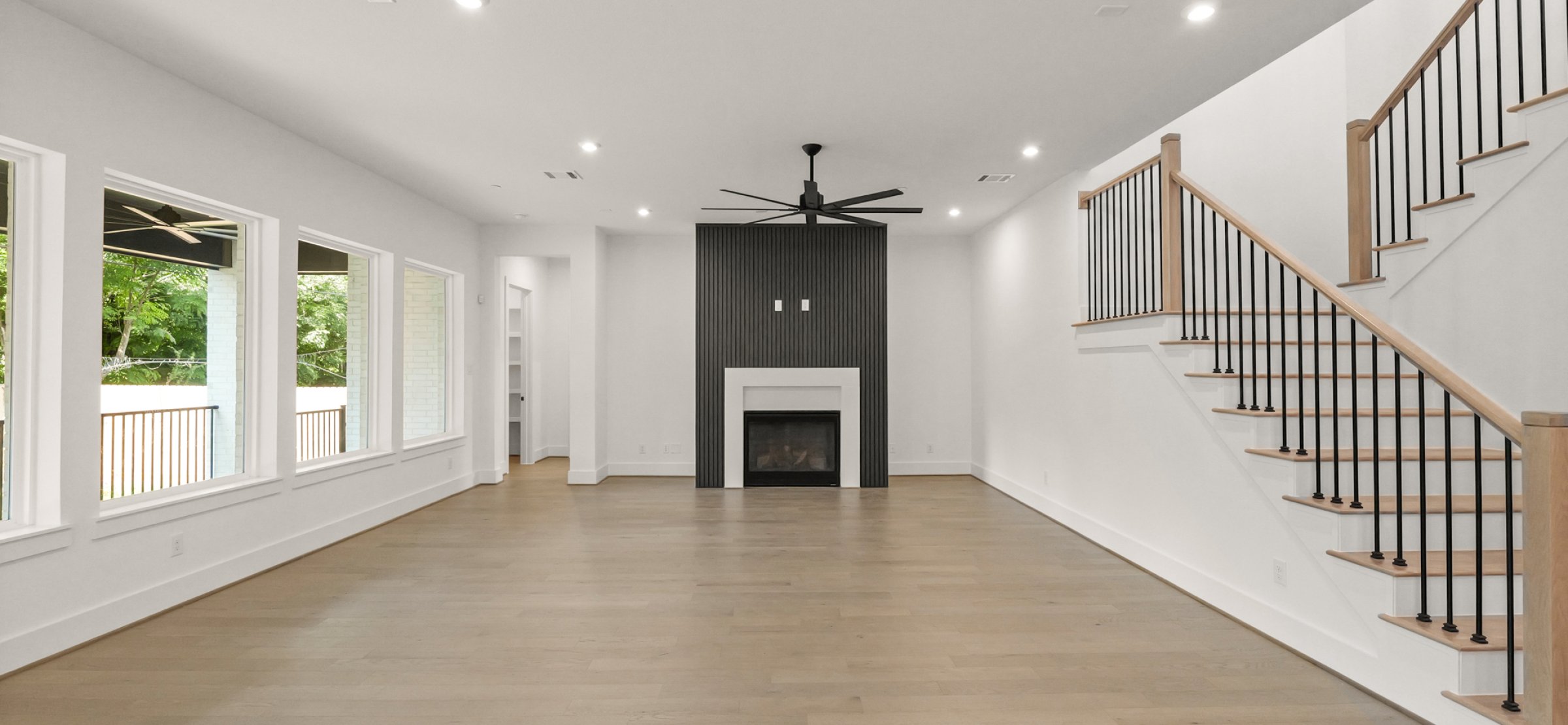 5223 Mimosa Drive