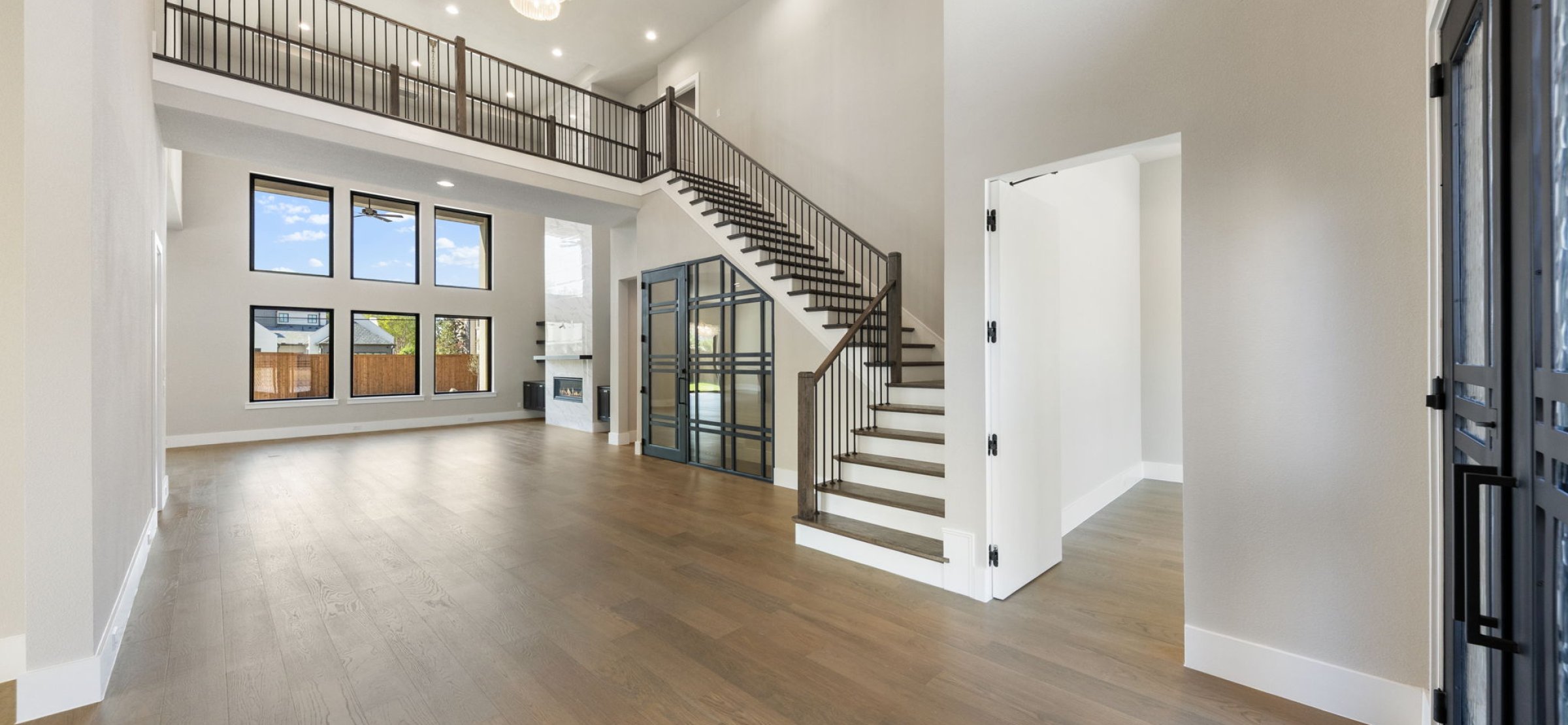 6236 Royal Lane