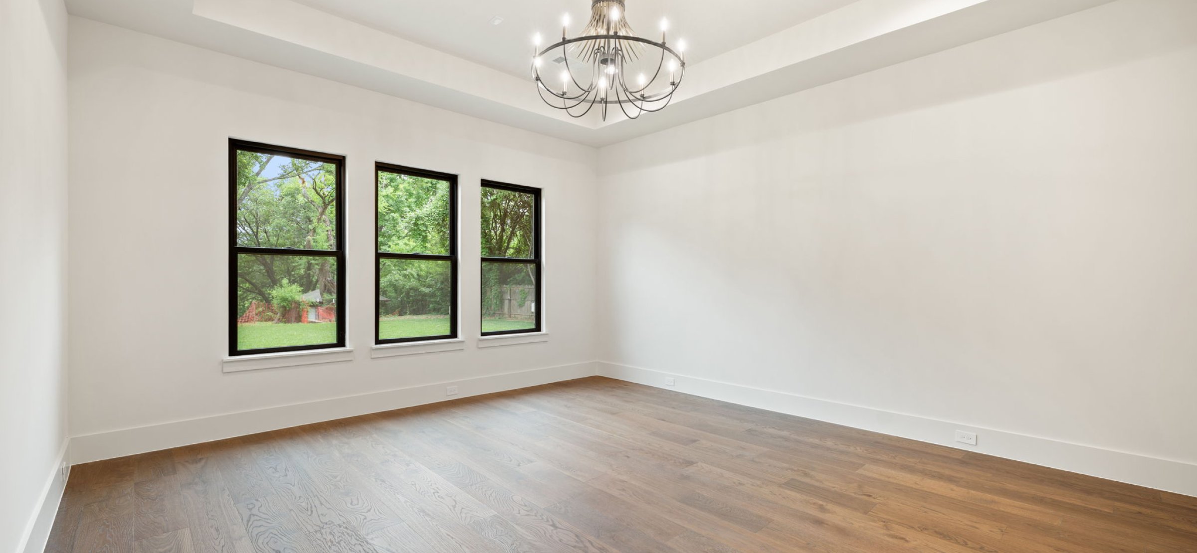 3120 Brookhollow