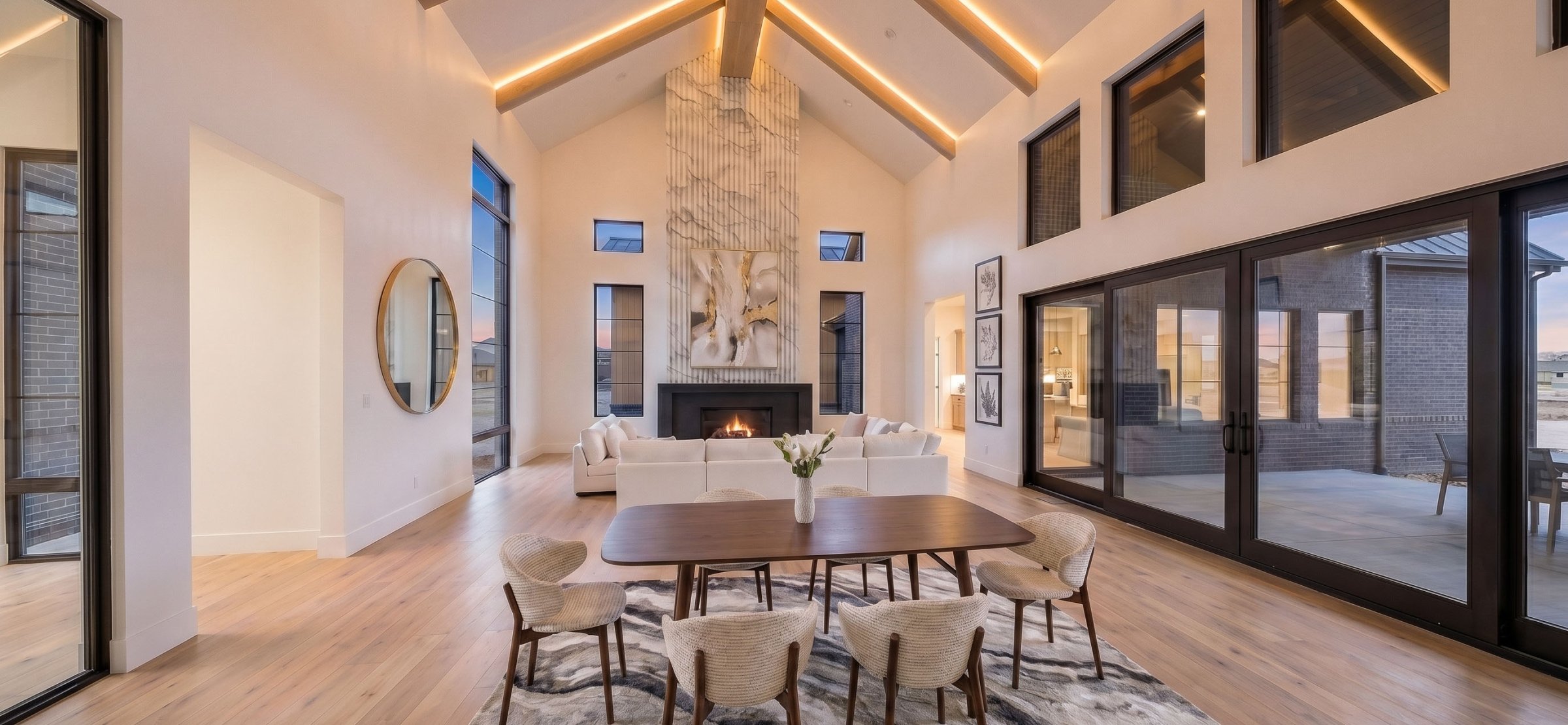 102 Hyde Park Trail